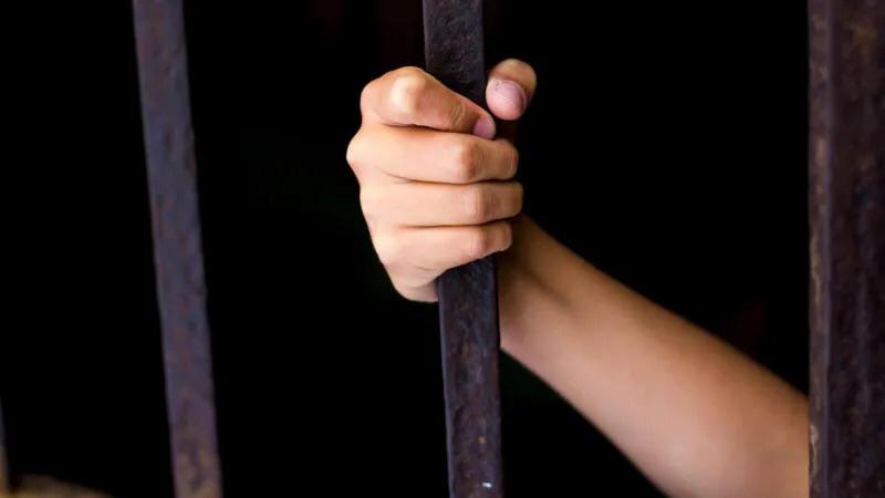 NORTHERN TERRITORY REINSTATES JAILING OF 10-YEAR-OLDS